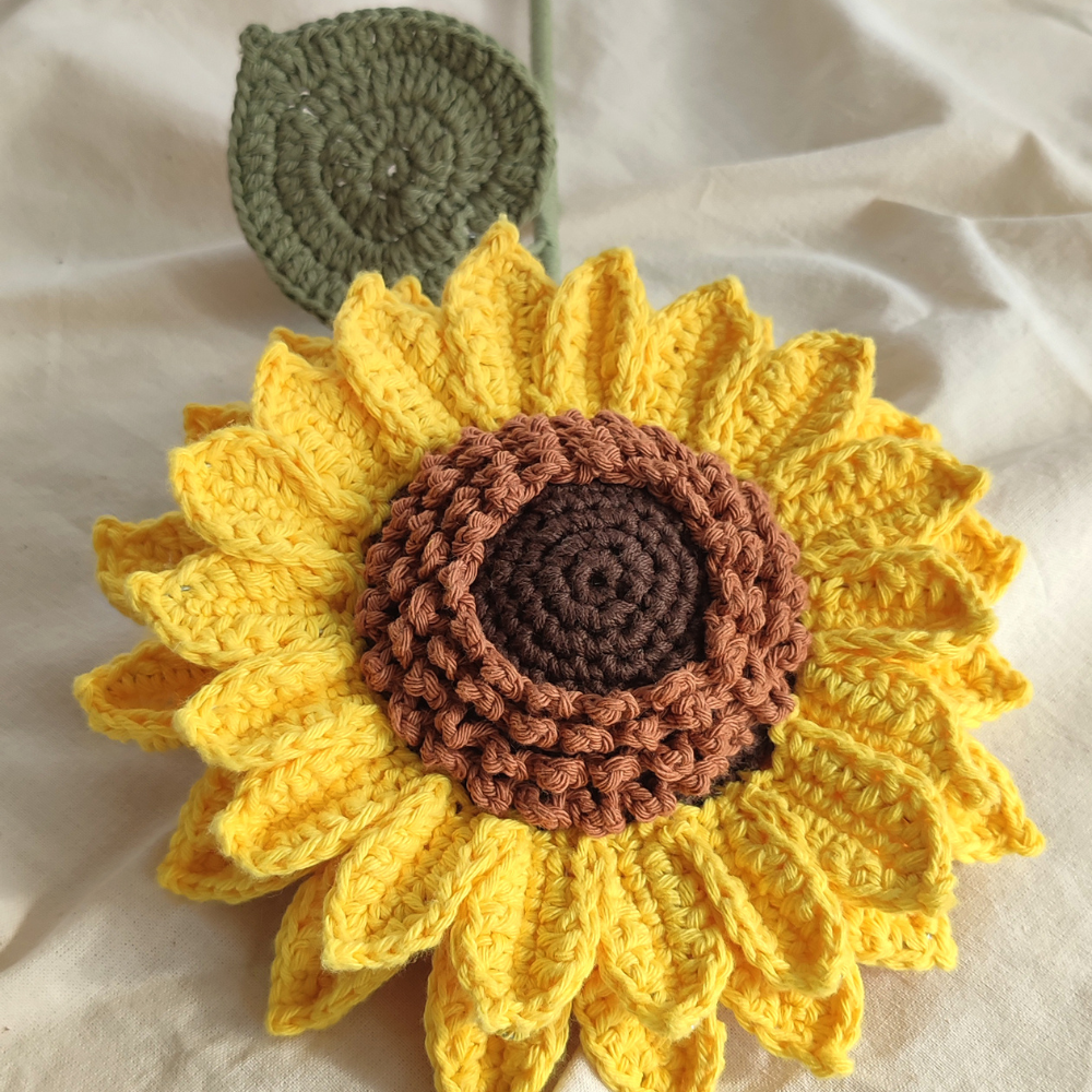 Giant Sunflower Crochet Flower Pattern — Wire Petal PDF, Instant Download