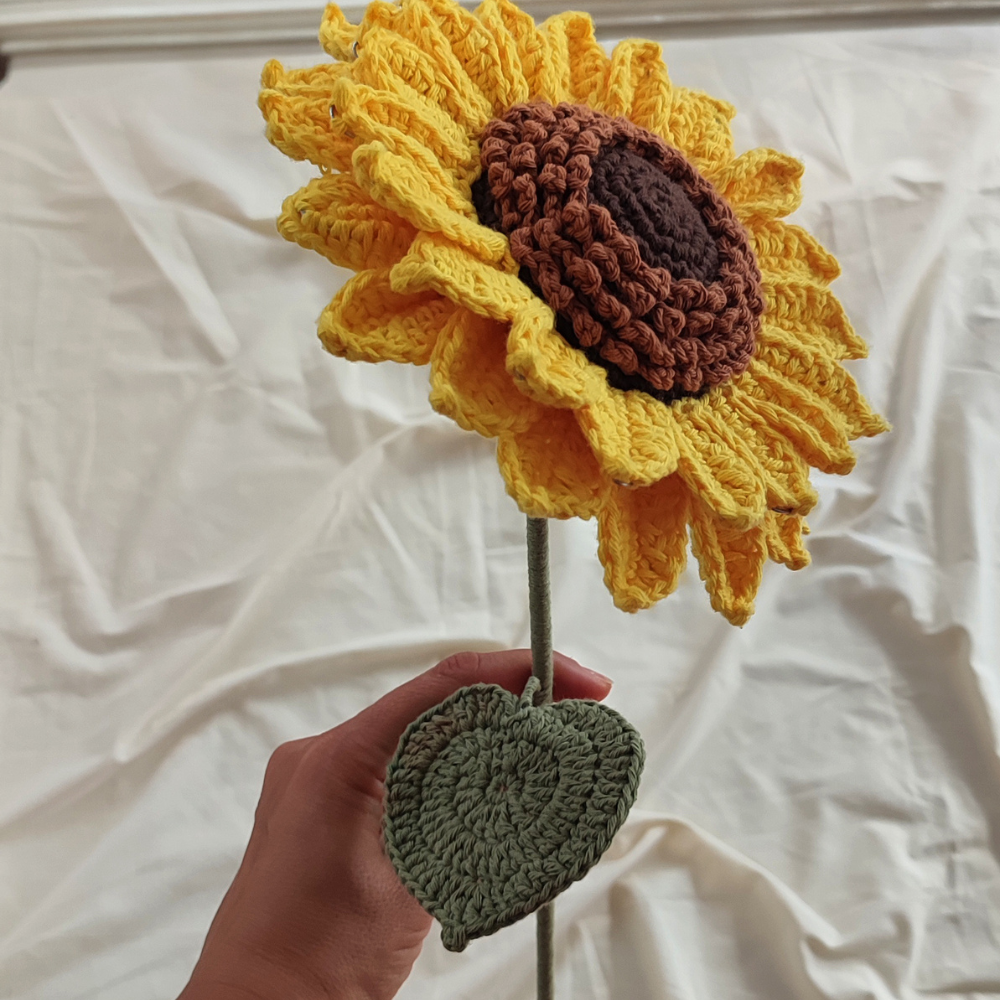 Giant Sunflower Crochet Flower Pattern — Wire Petal PDF, Instant Download