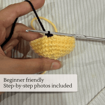 The Garden Bumble Bee – Crochet Amigurumi Pattern (PDF Download) - Soft Petal Crochet