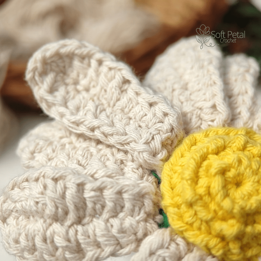 The Simply Sweet Daisy — Crochet Pattern (PDF Download) - Soft Petal Crochet